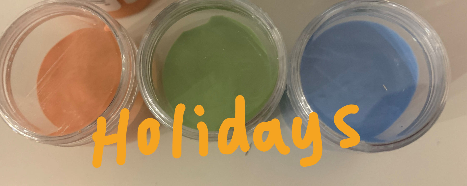 Holidays colour range